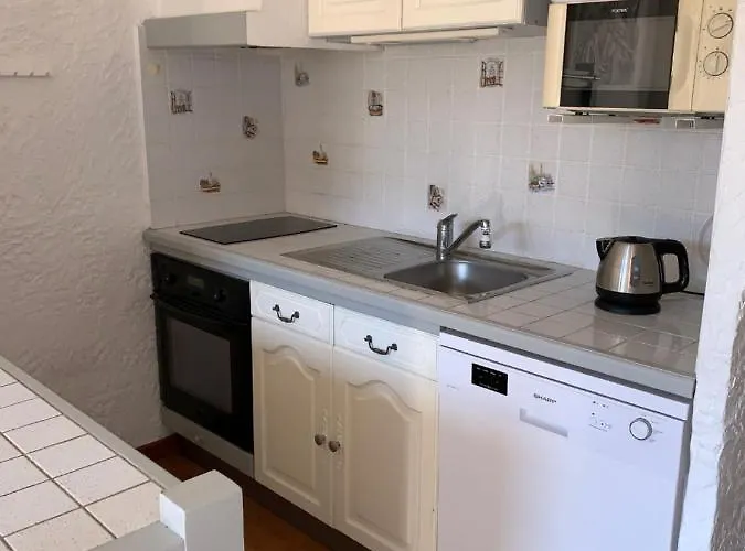 Du Parc De La Liscia Apartment *